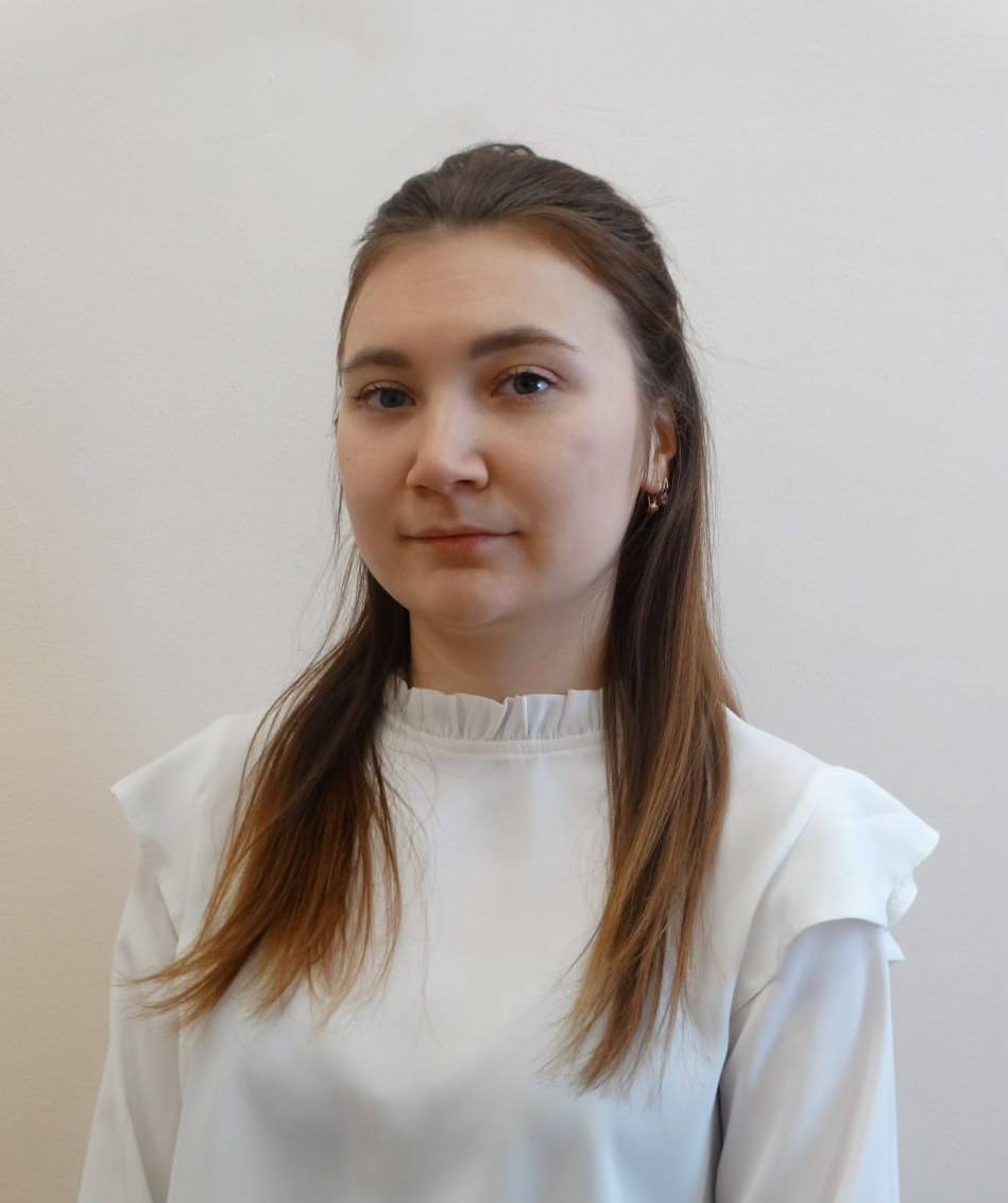 Лукманова Ольга Олеговна.